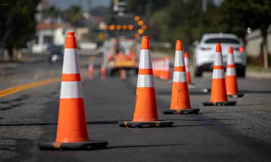 A Buyerās Guide to Traffic Cones and Safety Barriers