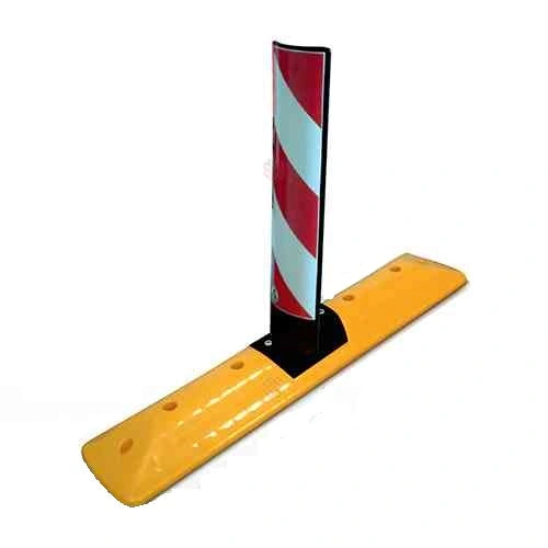 lane delineator with flap