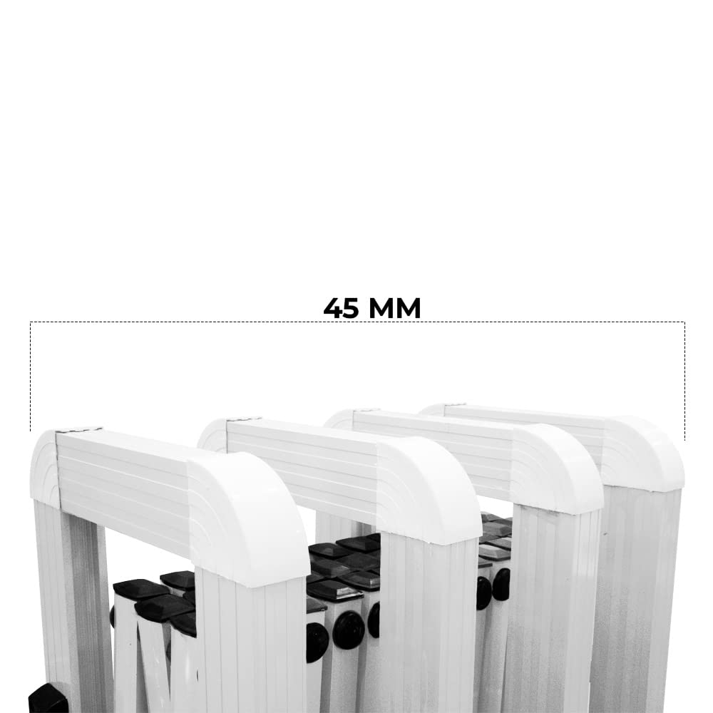 Expandable Crowd Control Barrier